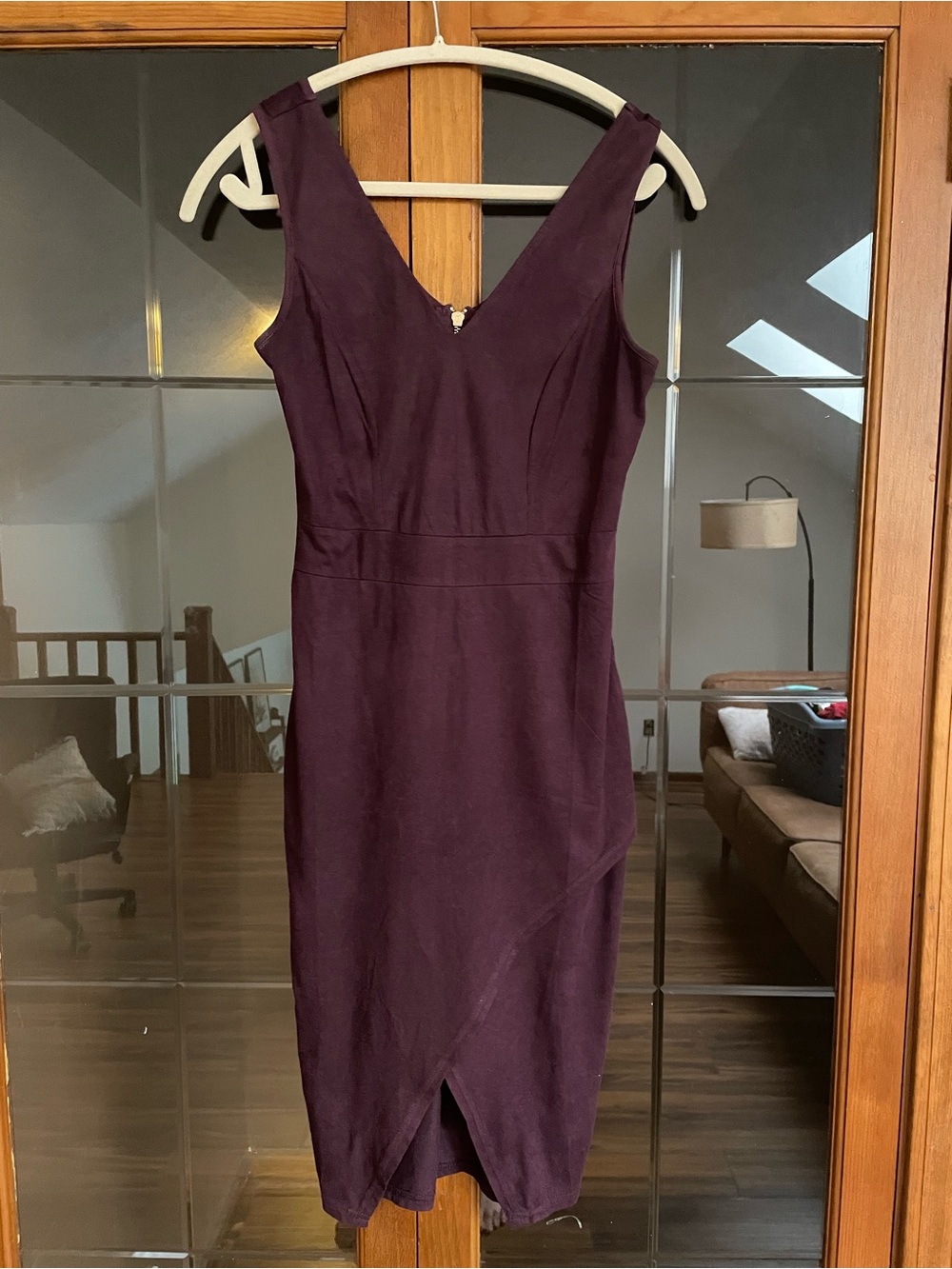 Charlotte Russe Deep Plum V-Neck Sheath Dress